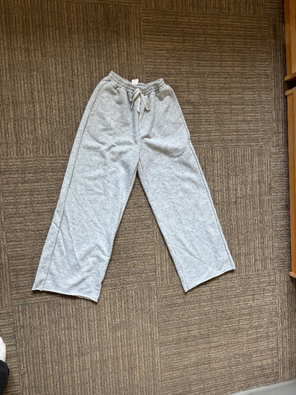sweatpant